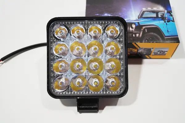 ФАРА LED КВАДРАТНА 48W 6000K (16 ДИОДІВ) (8.5СМ Х 8.5СМ Х 1.5СМ) MINI 2495519451 фото