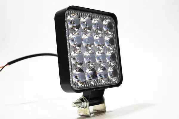 ФАРА LED КВАДРАТНА 48W 6000K (16 ДИОДІВ) (8.5СМ Х 8.5СМ Х 1.5СМ) MINI 2495519451 фото